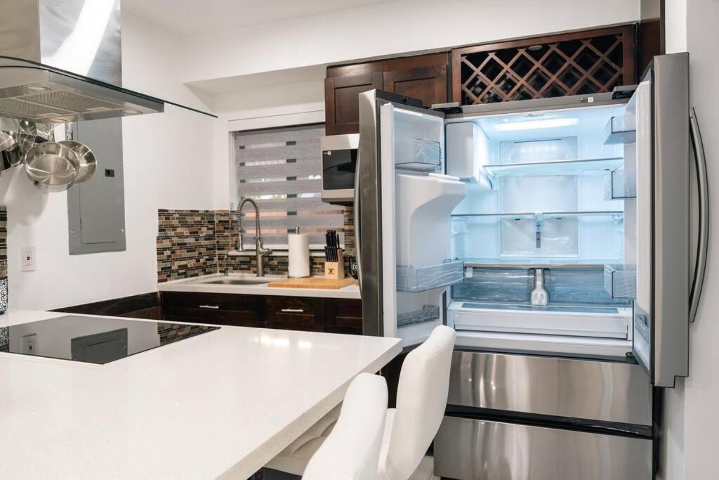 迈阿密Luxury Retreat 3B ,2Ba Pool , Coral Gables Center别墅 外观 照片