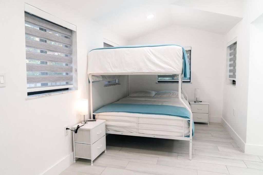 迈阿密Luxury Retreat 3B ,2Ba Pool , Coral Gables Center别墅 外观 照片