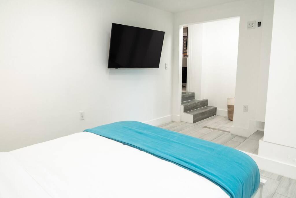 迈阿密Luxury Retreat 3B ,2Ba Pool , Coral Gables Center别墅 外观 照片