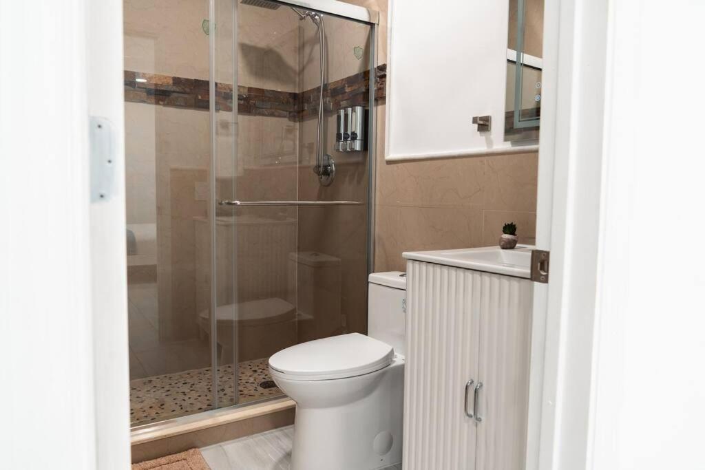 迈阿密Luxury Retreat 3B ,2Ba Pool , Coral Gables Center别墅 外观 照片