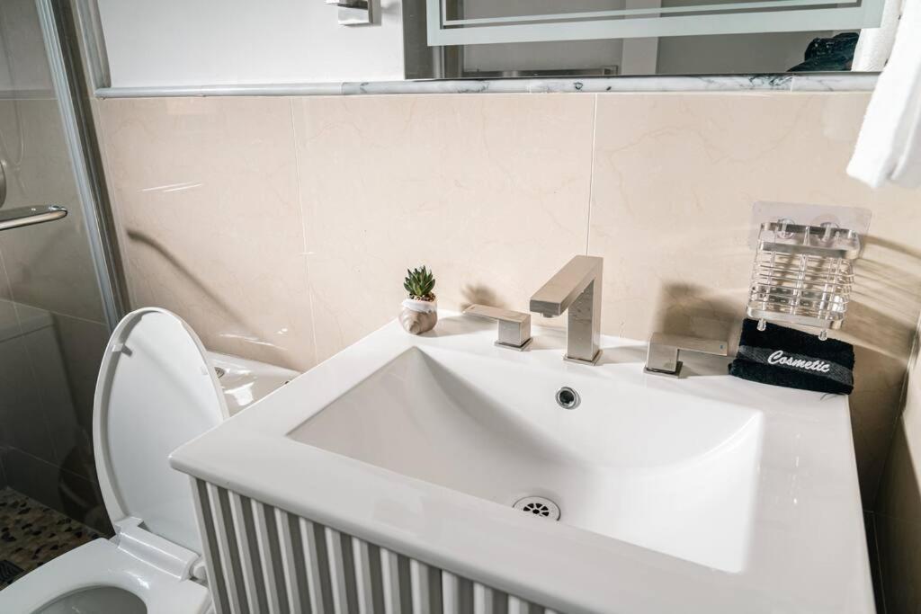 迈阿密Luxury Retreat 3B ,2Ba Pool , Coral Gables Center别墅 外观 照片