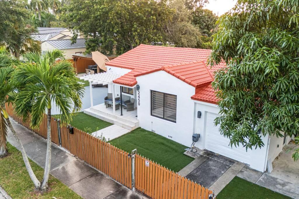 迈阿密Luxury Retreat 3B ,2Ba Pool , Coral Gables Center别墅 外观 照片