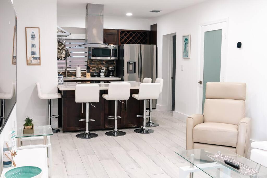 迈阿密Luxury Retreat 3B ,2Ba Pool , Coral Gables Center别墅 外观 照片